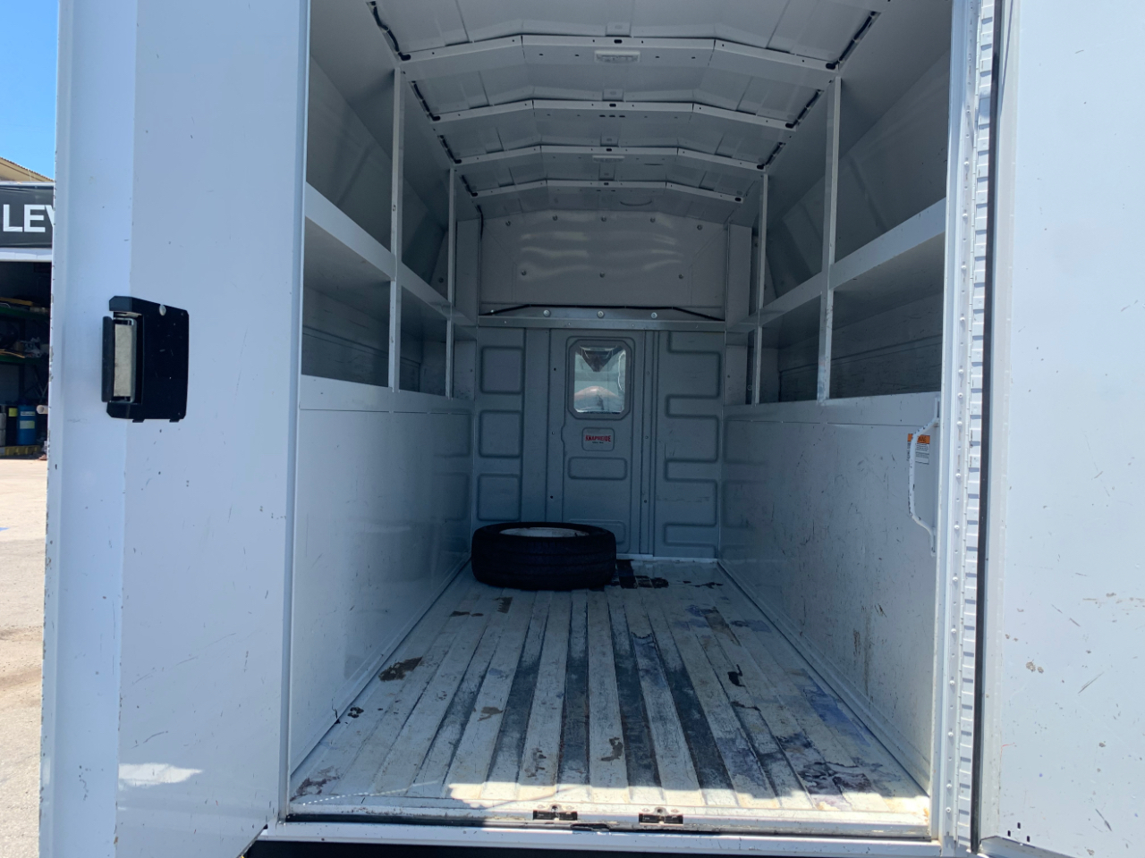 Ford Transit Cutaway T-350 RWD SRW 138" WB 9500 GVWR 2020