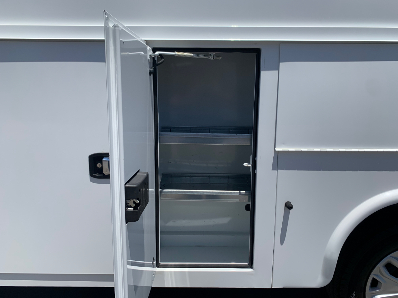 Ford Transit Cutaway T-350 RWD SRW 138" WB 9500 GVWR 2020