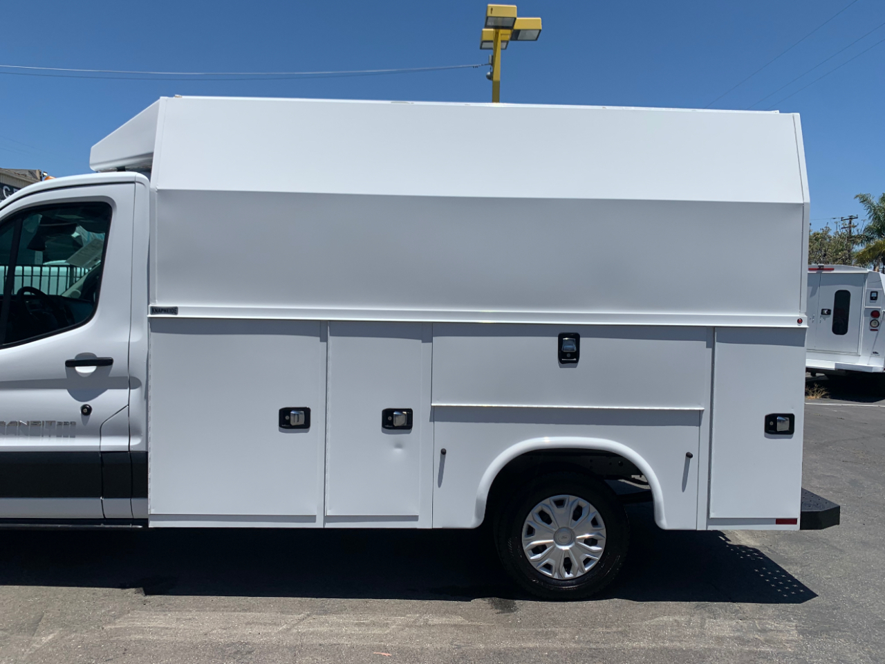 Ford Transit Cutaway T-350 RWD SRW 138" WB 9500 GVWR 2020