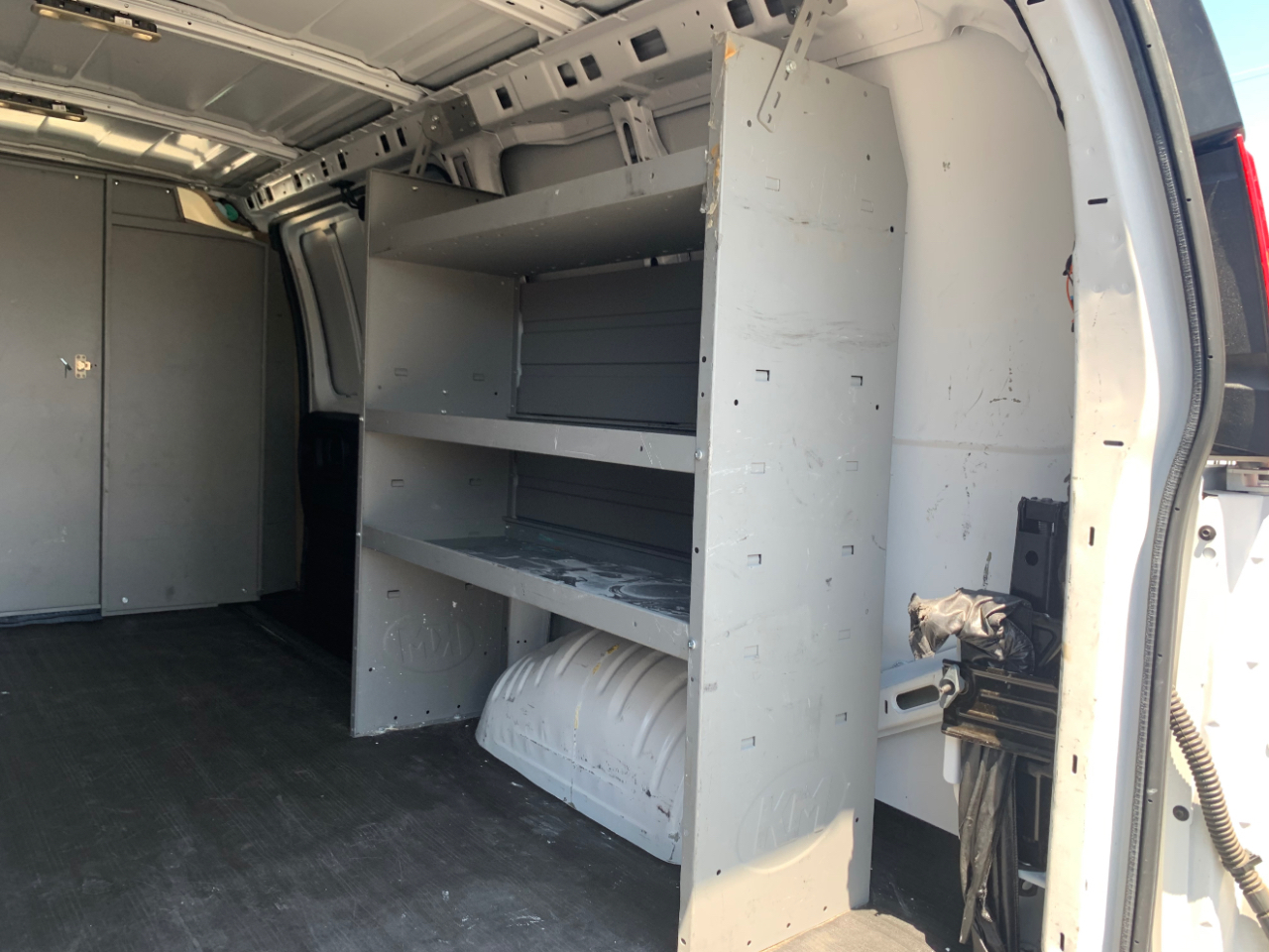 Chevrolet Express Cargo Van RWD 2500 135" 2022