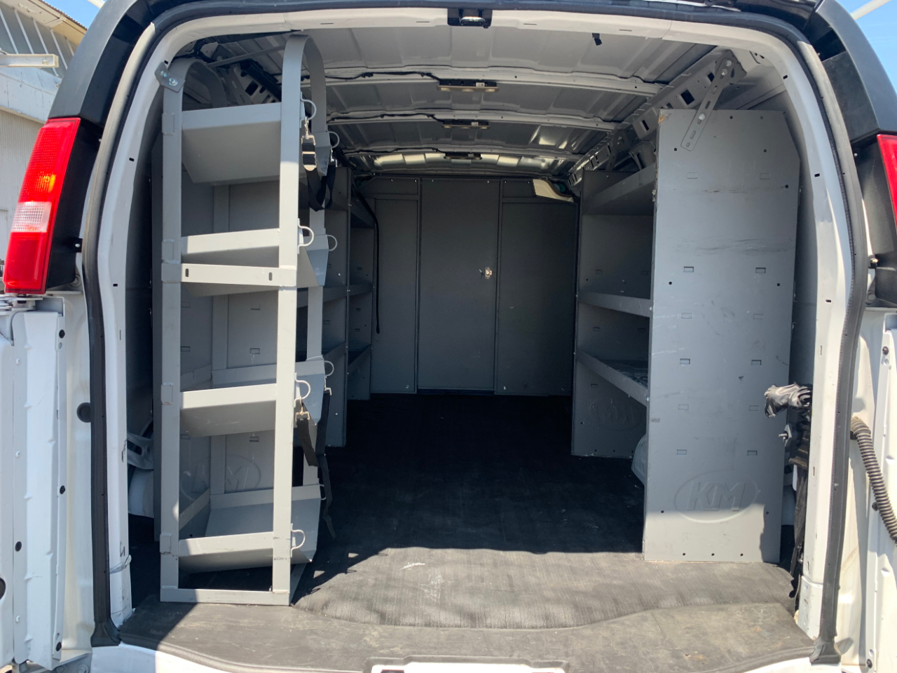 Chevrolet Express Cargo Van RWD 2500 135" 2022