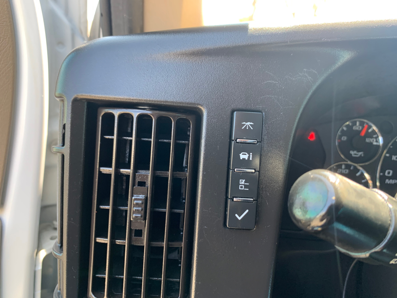 Chevrolet Express Cargo Van RWD 2500 135" 2022