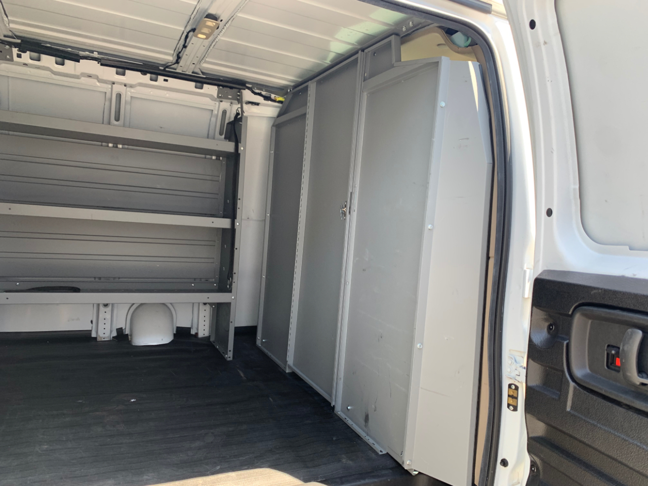 Chevrolet Express Cargo Van RWD 2500 135" 2022