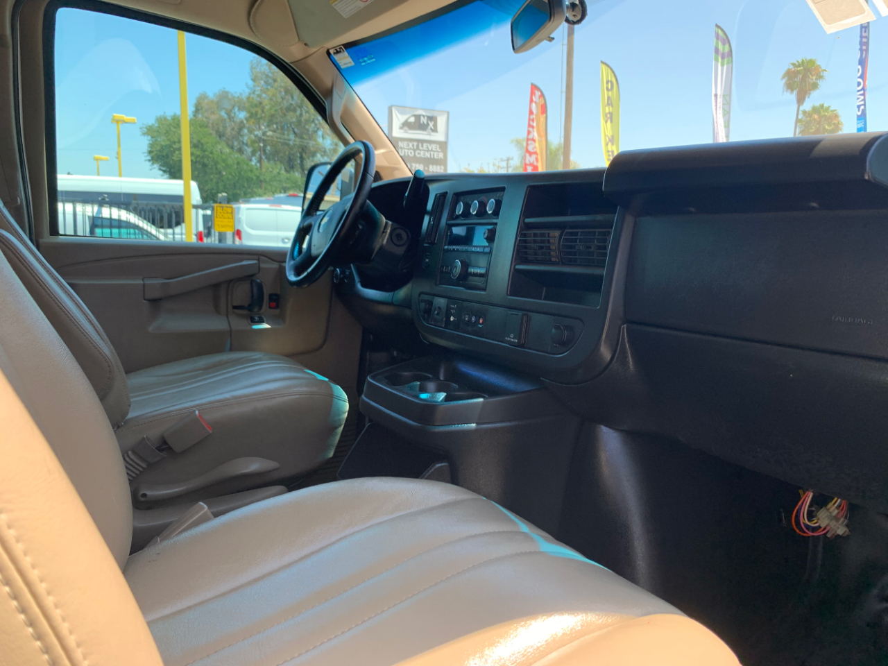 Chevrolet Express Cargo Van RWD 2500 135" 2022