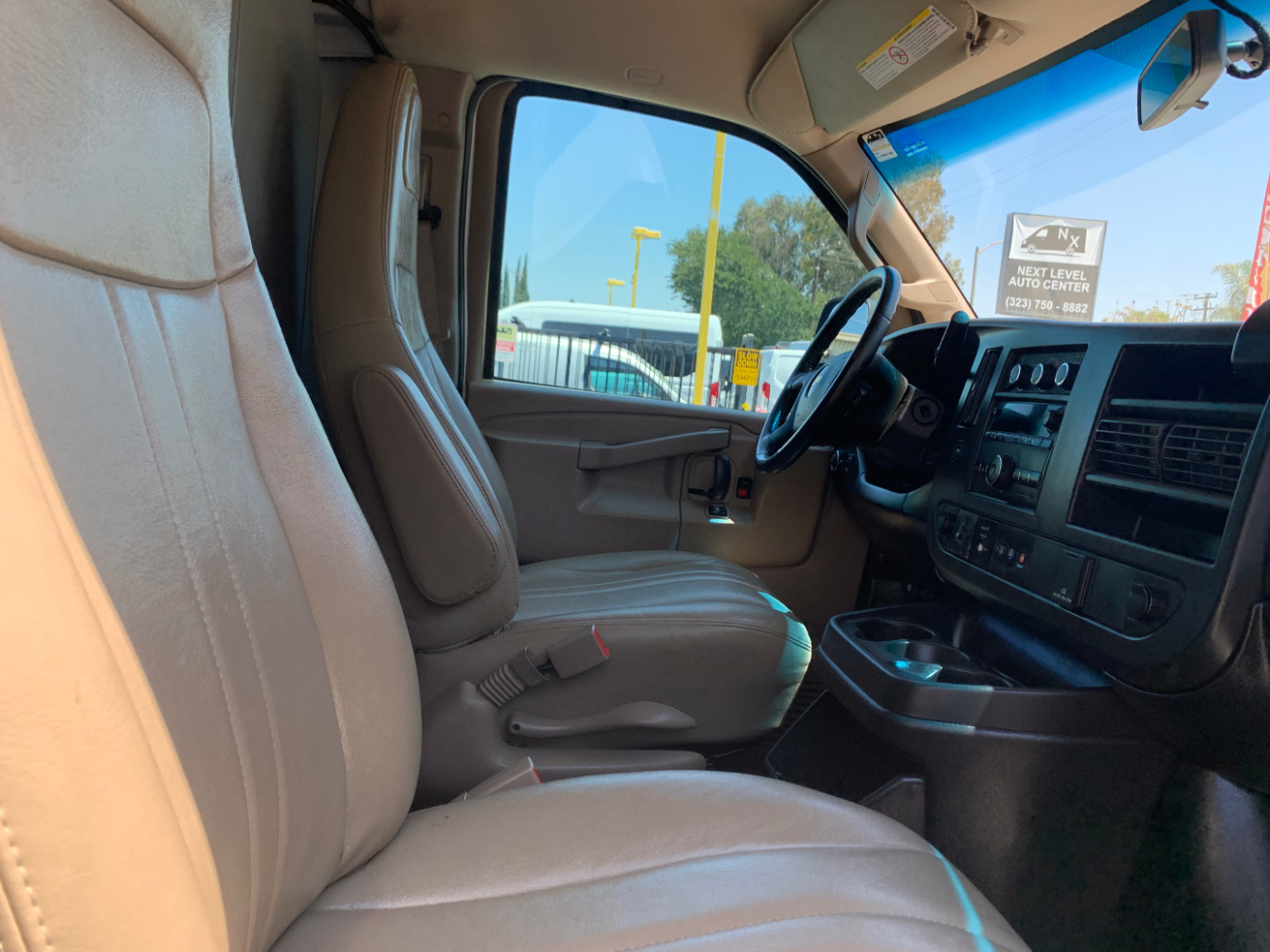 Chevrolet Express Cargo Van RWD 2500 135" 2022