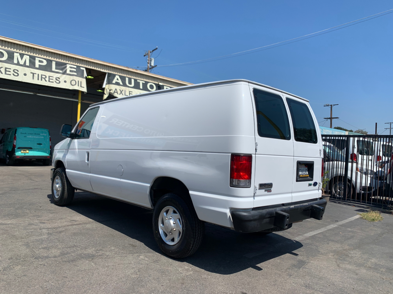 Ford Econoline Cargo Van E-250 Recreational 2013