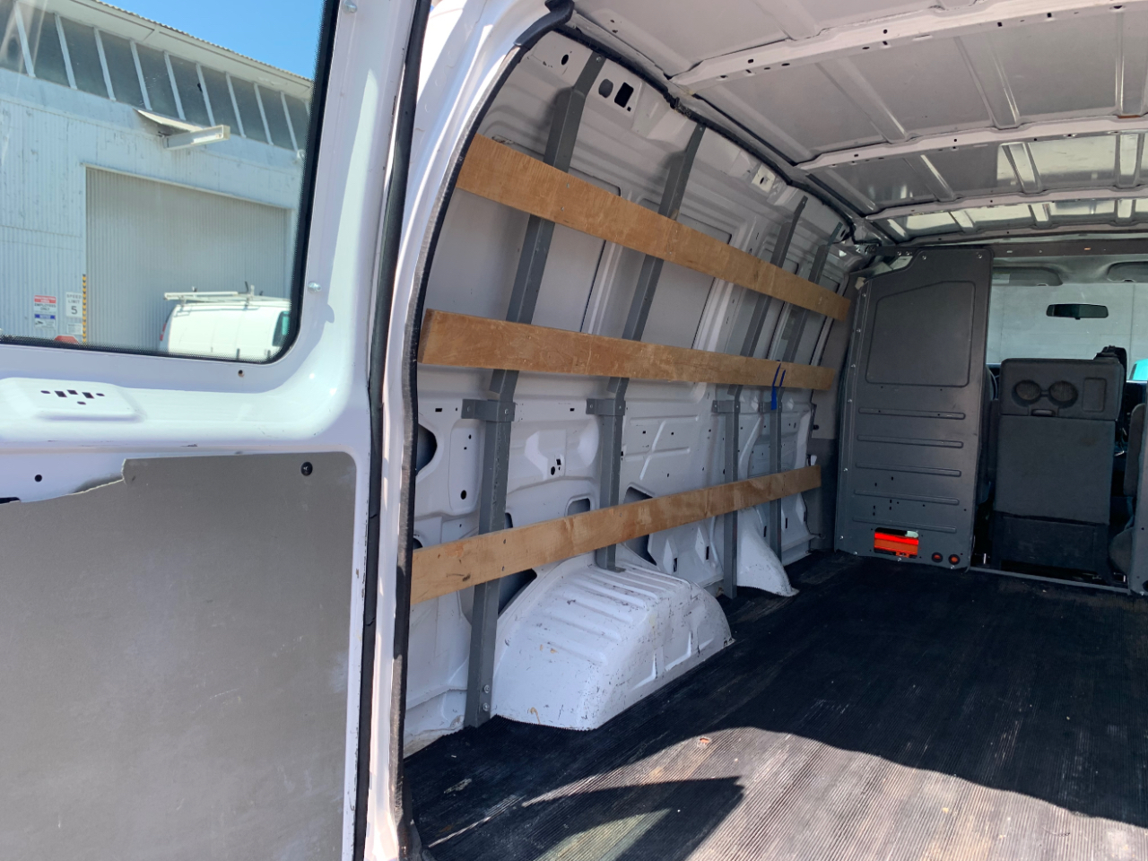 Ford Econoline Cargo Van E-250 Recreational 2013