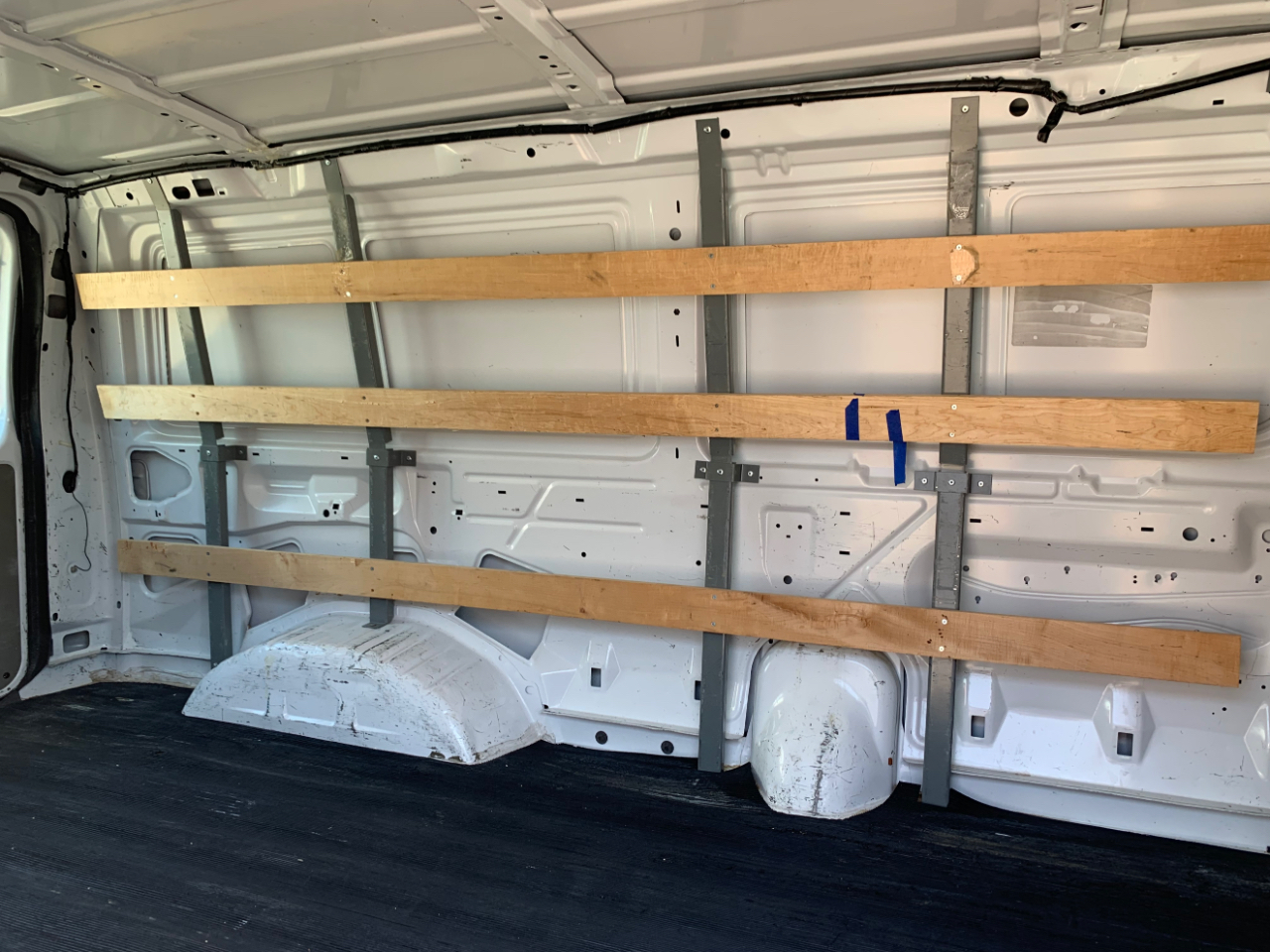 Ford Econoline Cargo Van E-250 Recreational 2013