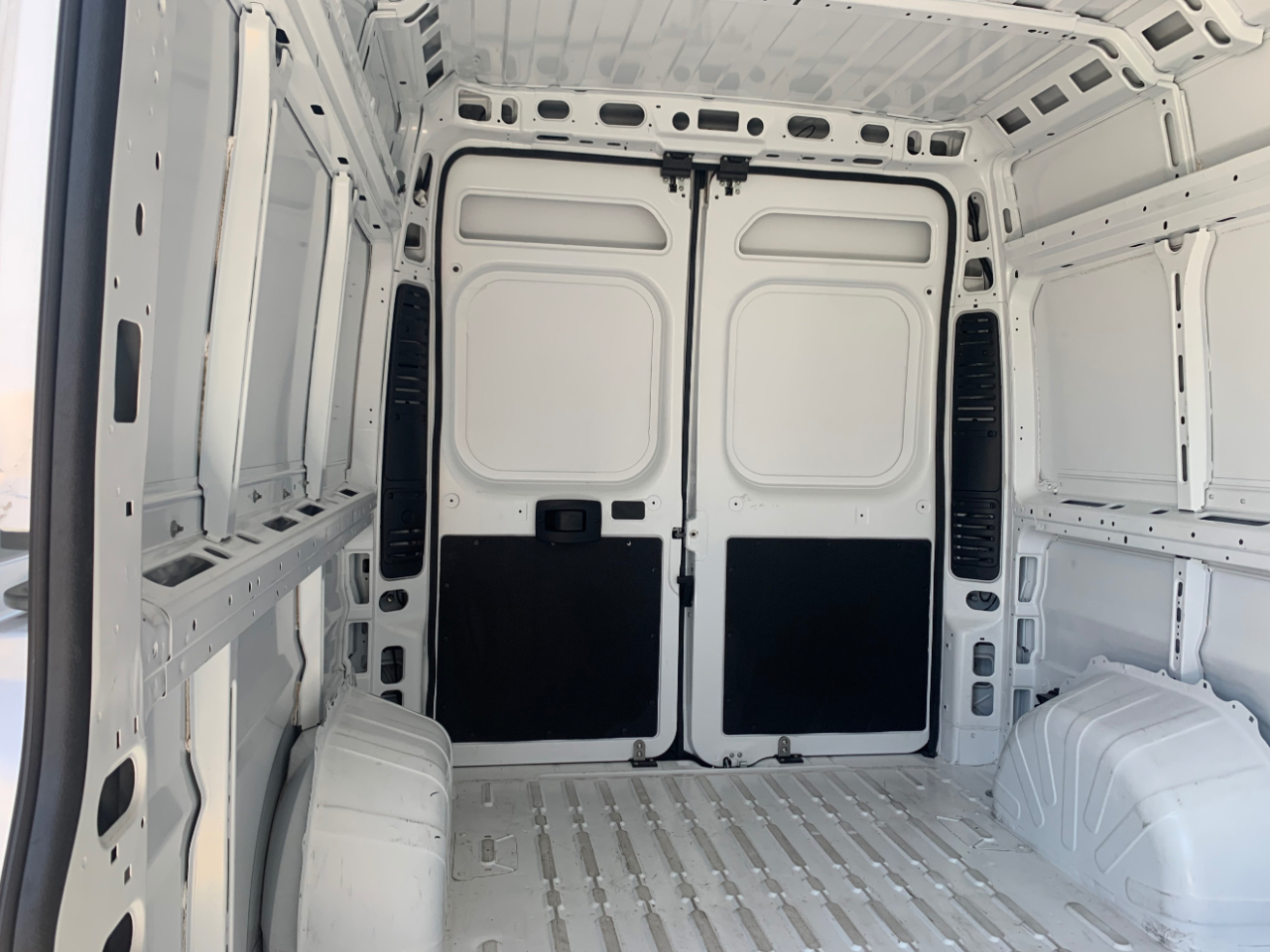 RAM ProMaster Cargo Van Tradesman 2500 High Roof 159" WB w/Pass Seat 2025