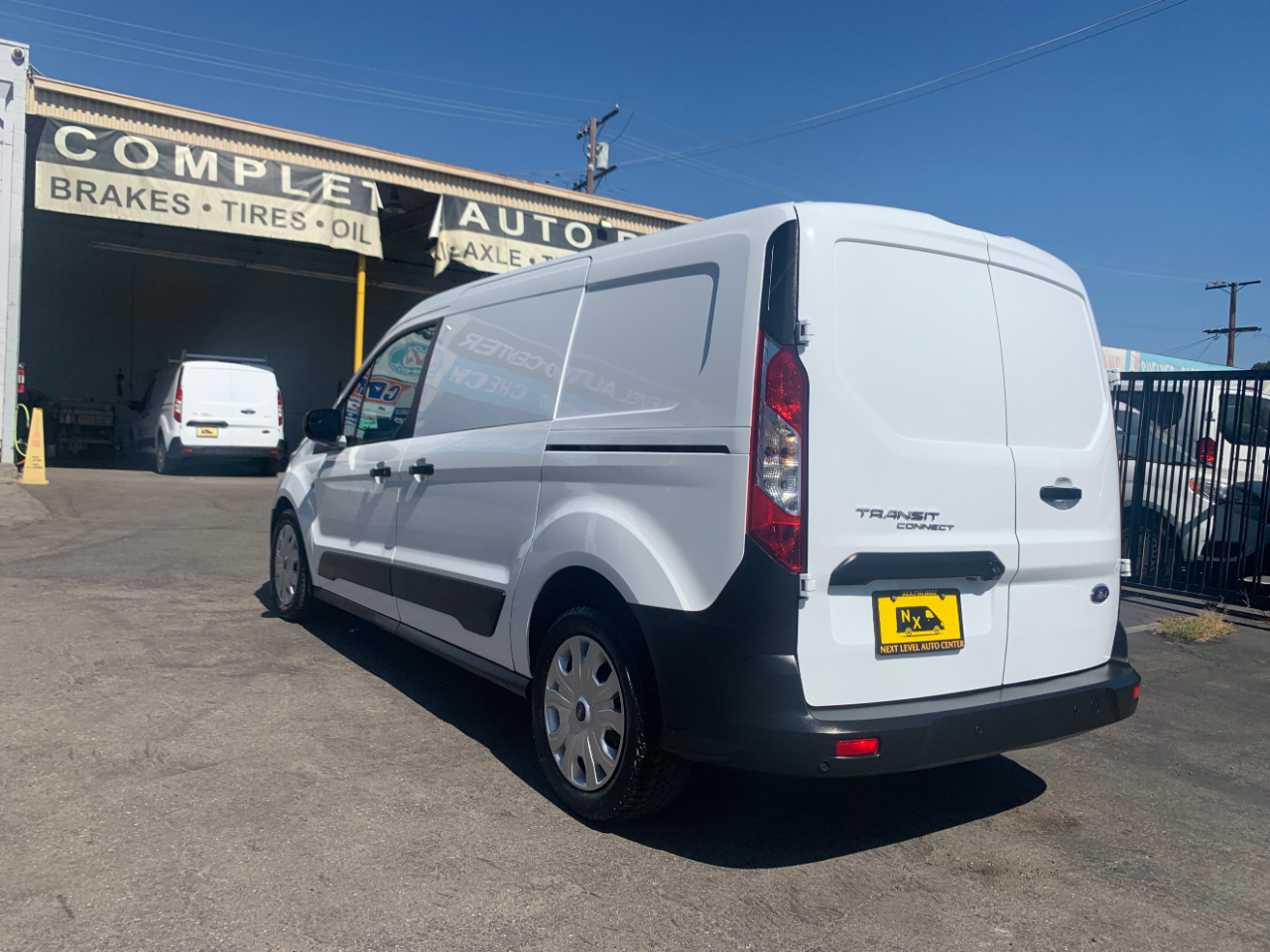 Ford Transit Connect Van XL LWB w/Rear Symmetrical Doors 2021