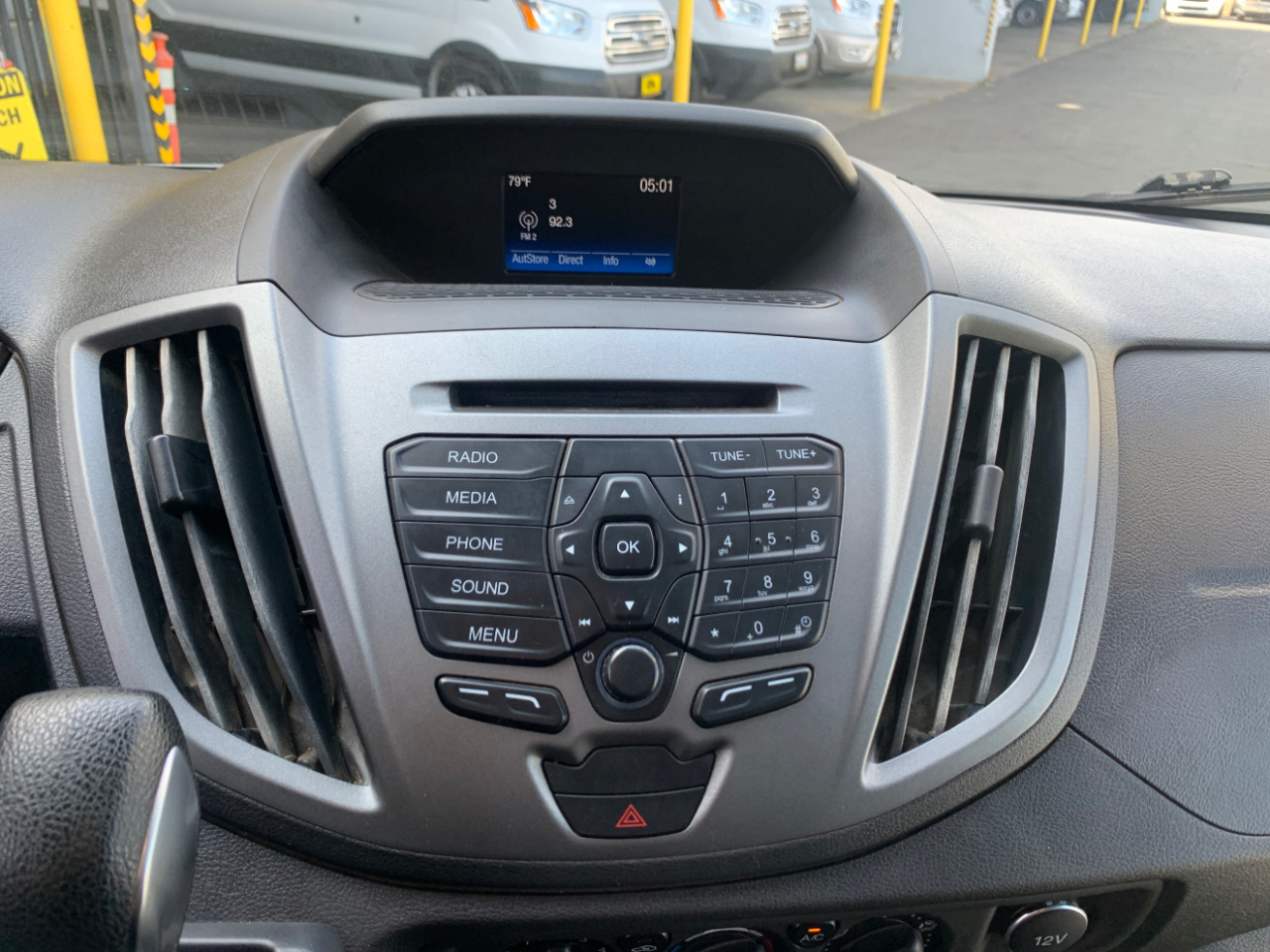 Ford Transit Passenger Wagon T-150 130" Med Roof XL Sliding RH Dr 2018