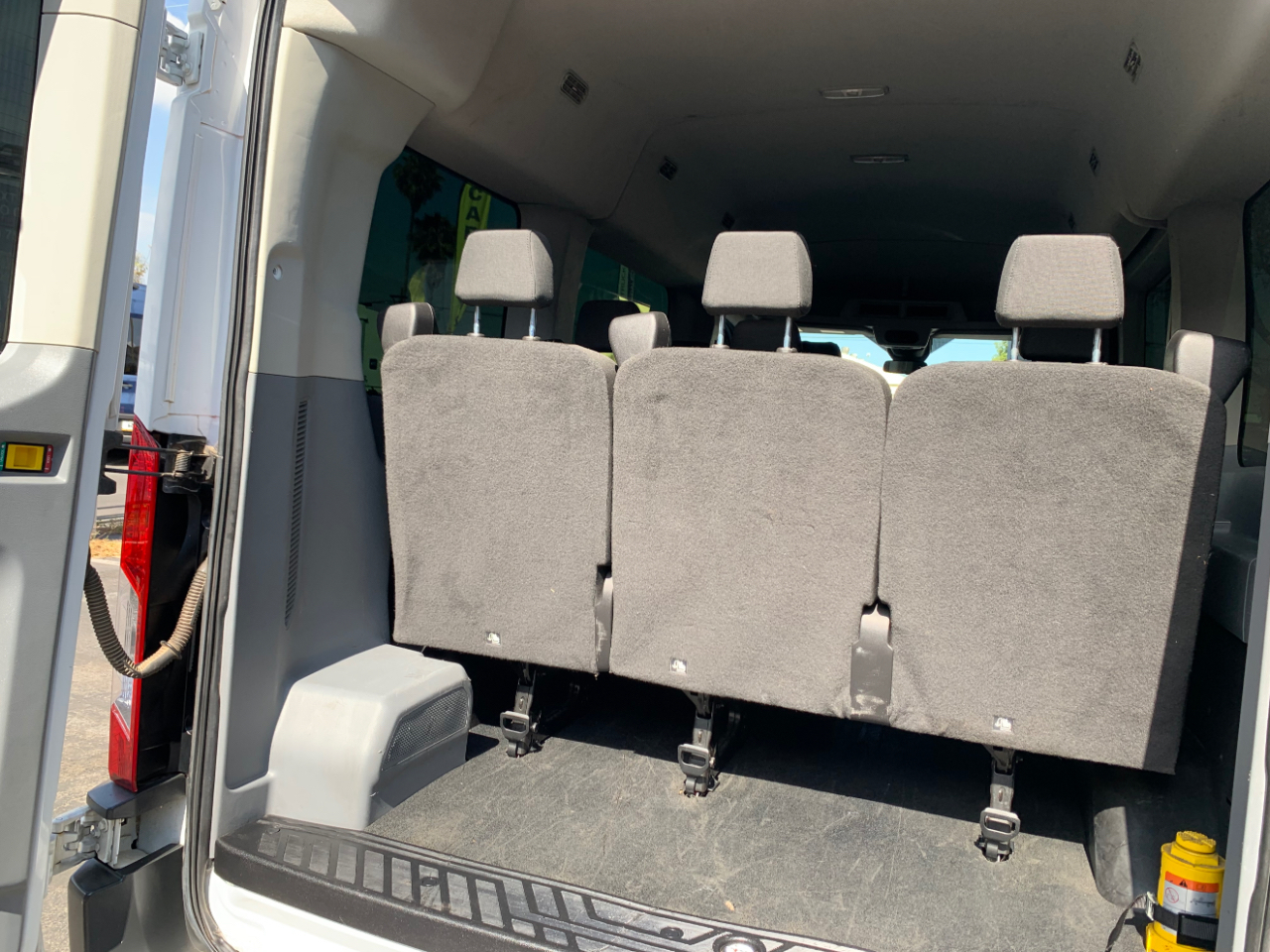 Ford Transit Passenger Wagon T-150 130" Med Roof XL Sliding RH Dr 2018