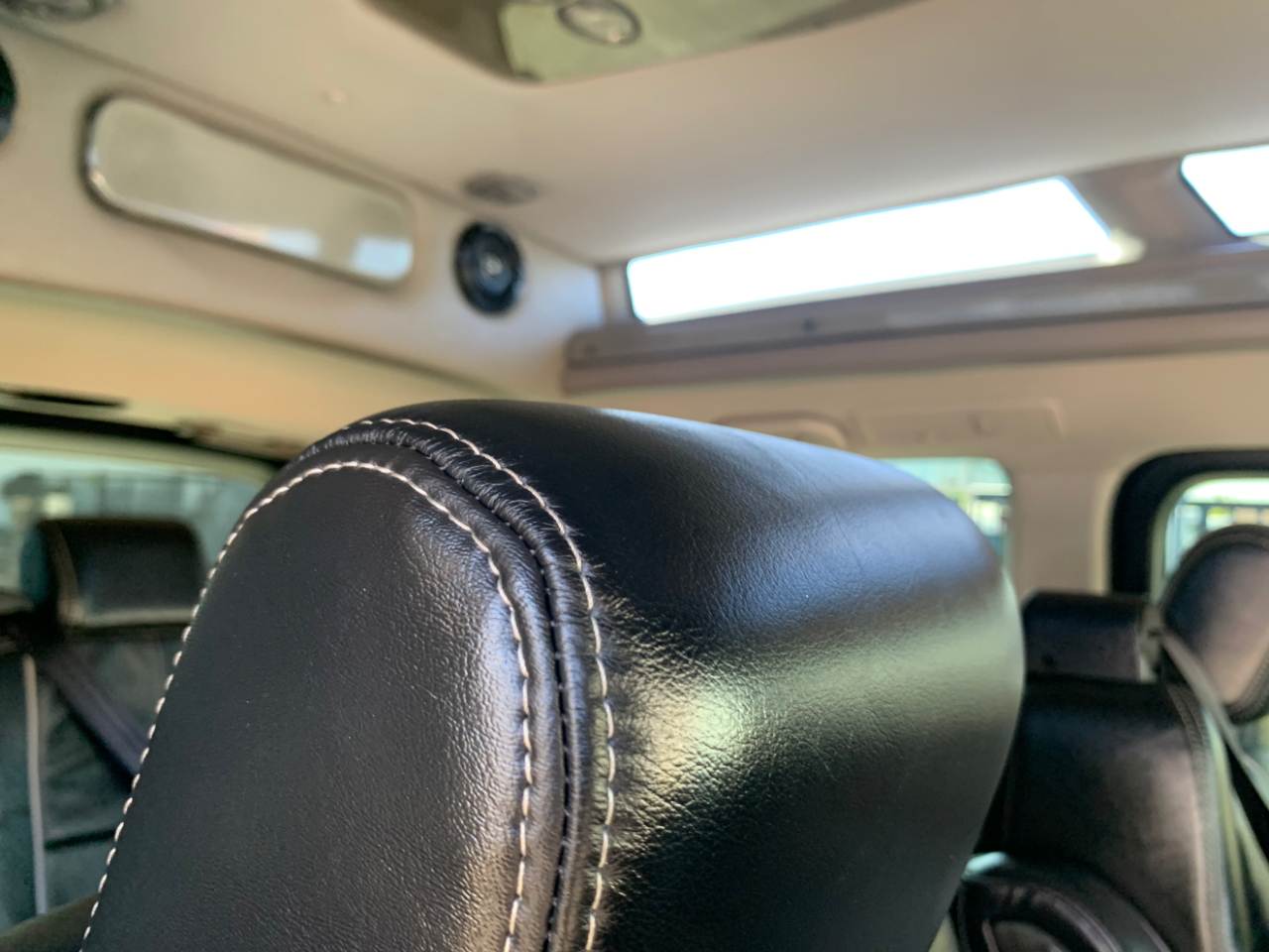 Mercedes-Benz Metris Passenger Van Standard Roof 126" Wheelbase 2018