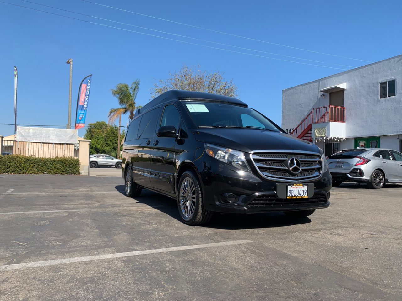 Mercedes-Benz Metris Passenger Van Standard Roof 126" Wheelbase 2018