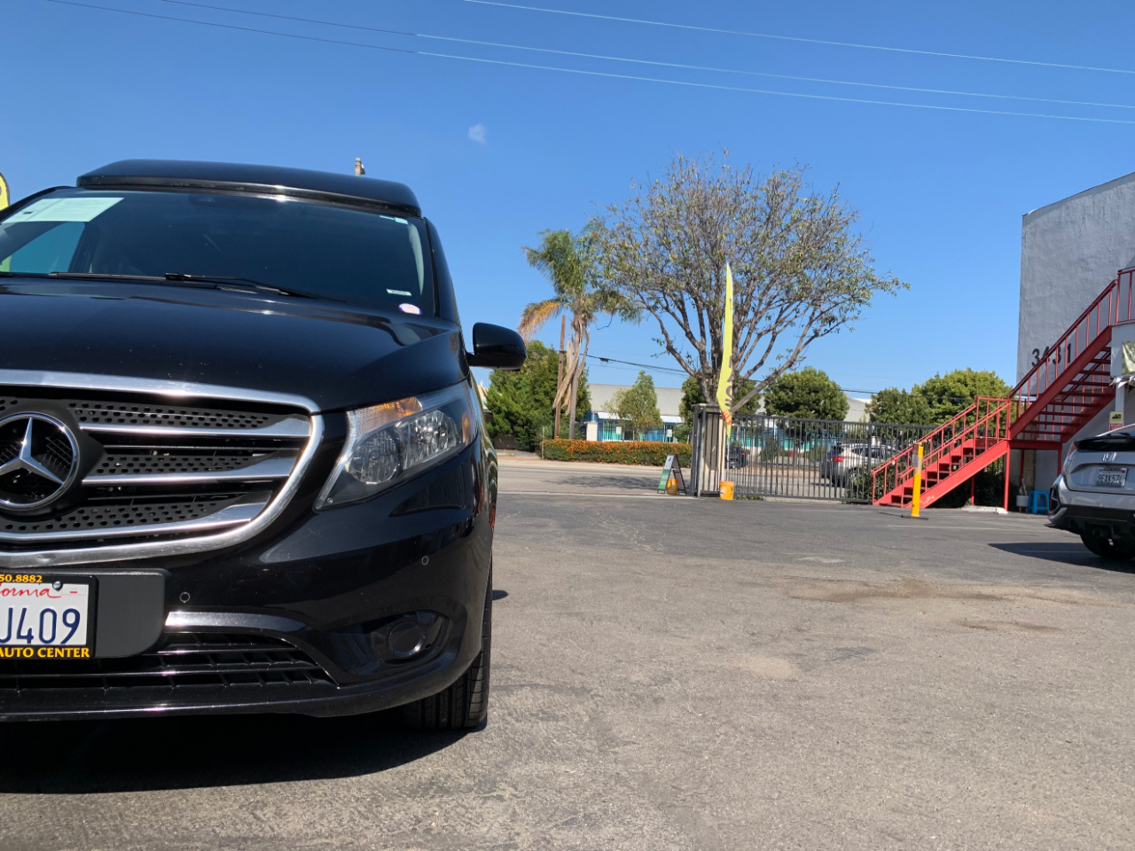 Mercedes-Benz Metris Passenger Van Standard Roof 126" Wheelbase 2018