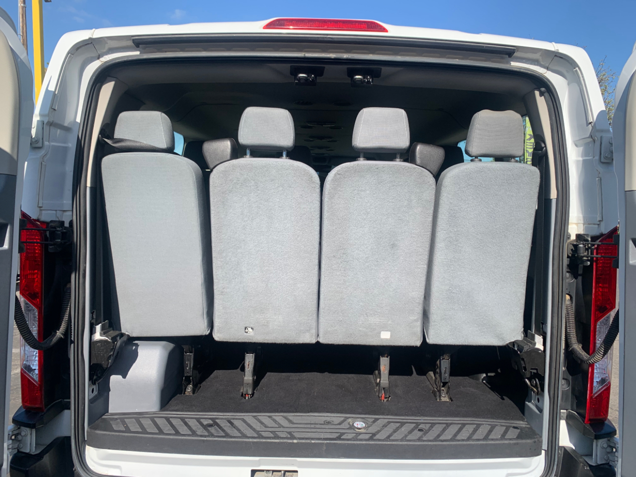 Ford Transit Passenger Wagon T-350 148" Low Roof XLT Swing-Out RH Dr 2019