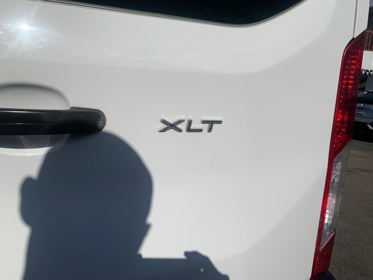 Ford Transit Passenger Wagon T-350 148" Low Roof XLT Swing-Out RH Dr 2019
