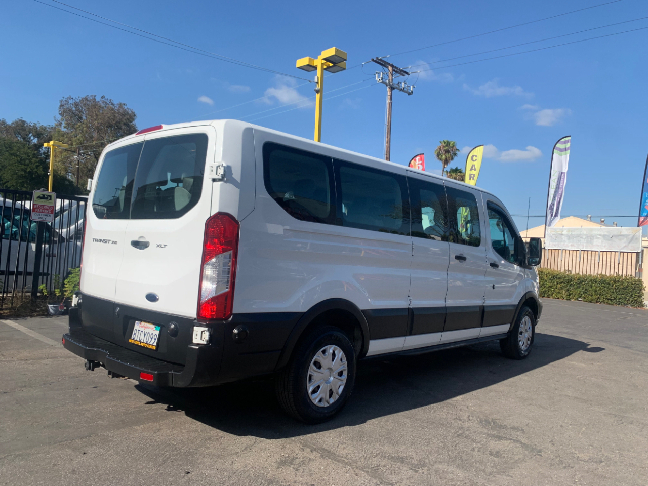 Ford Transit Passenger Wagon T-350 148" Low Roof XLT Swing-Out RH Dr 2019