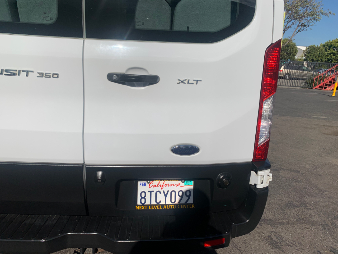 Ford Transit Passenger Wagon T-350 148" Low Roof XLT Swing-Out RH Dr 2019