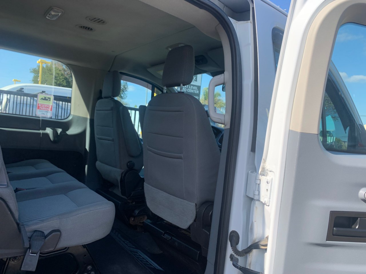 Ford Transit Passenger Wagon T-350 148" Low Roof XLT Swing-Out RH Dr 2019