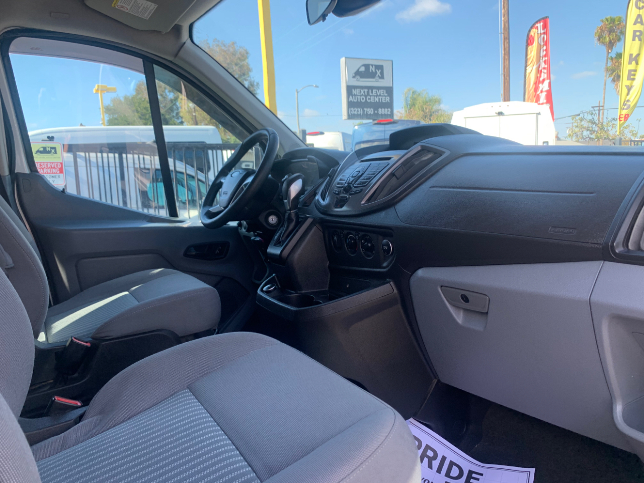 Ford Transit Passenger Wagon T-350 148" Low Roof XLT Swing-Out RH Dr 2019