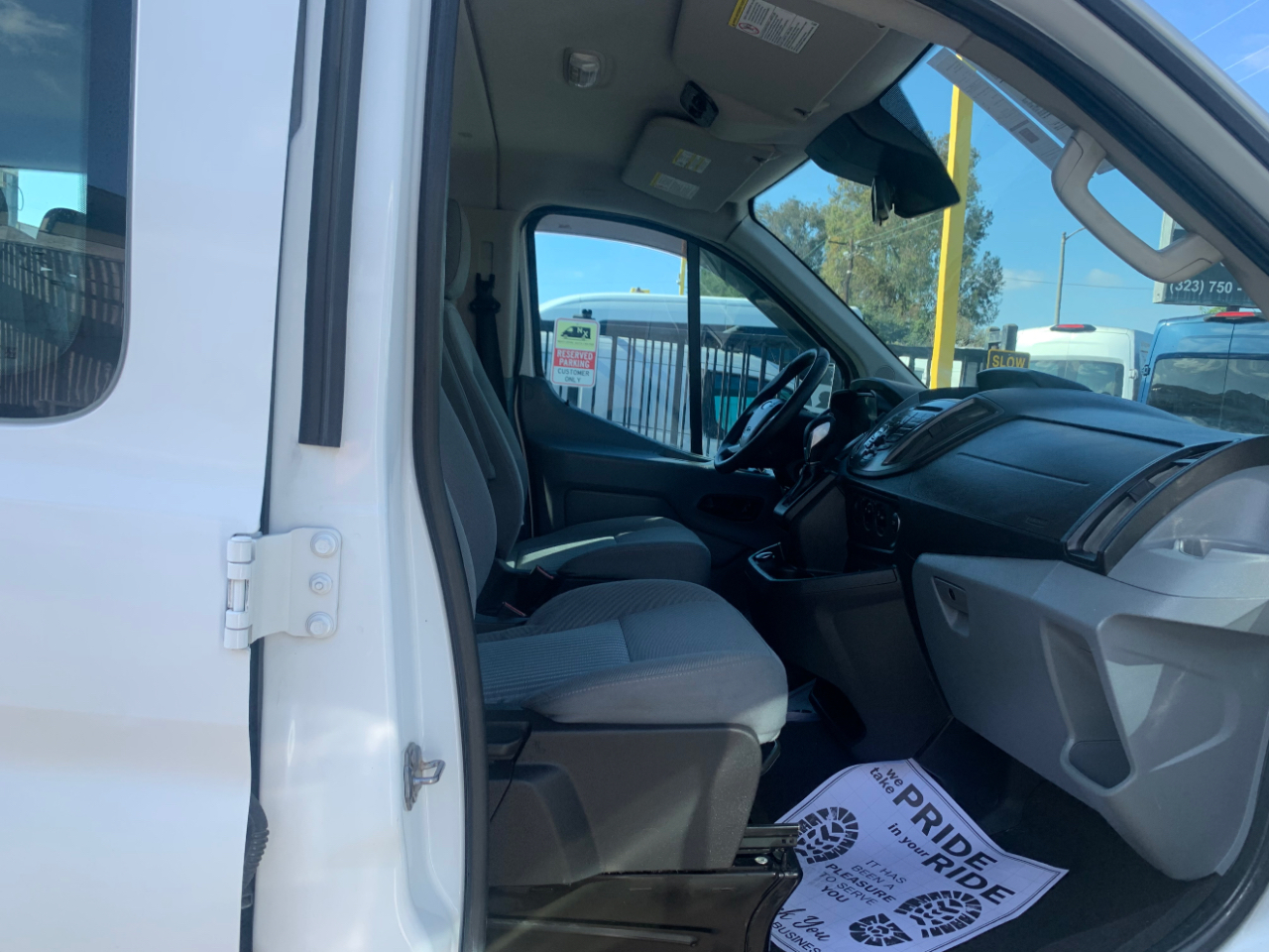 Ford Transit Passenger Wagon T-350 148" Low Roof XLT Swing-Out RH Dr 2019