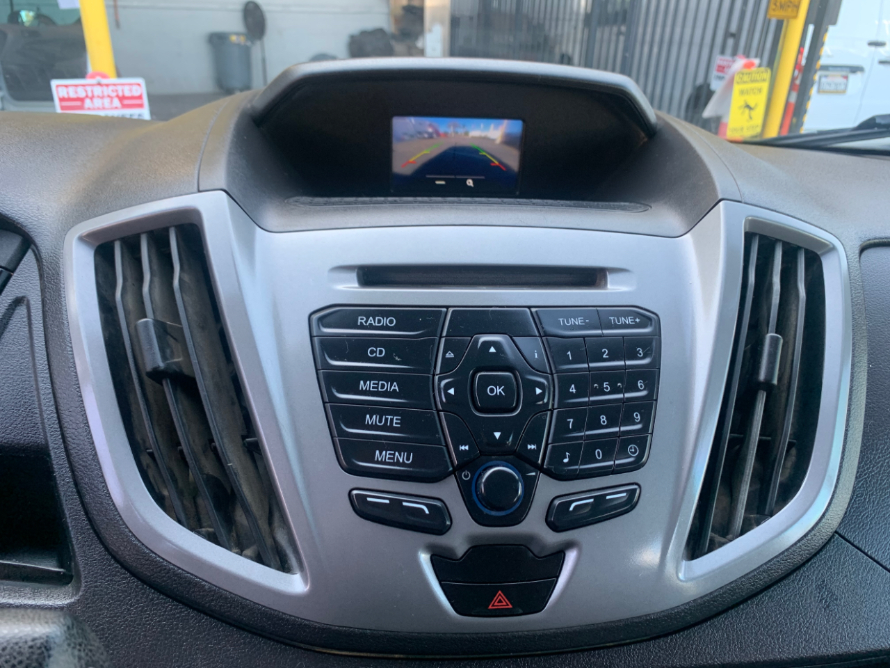Ford Transit Passenger Wagon T-350 148" Low Roof XLT Swing-Out RH Dr 2019