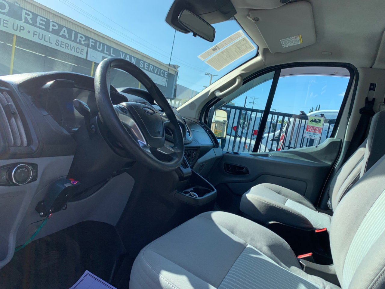 Ford Transit Passenger Wagon T-350 148" Low Roof XLT Swing-Out RH Dr 2019