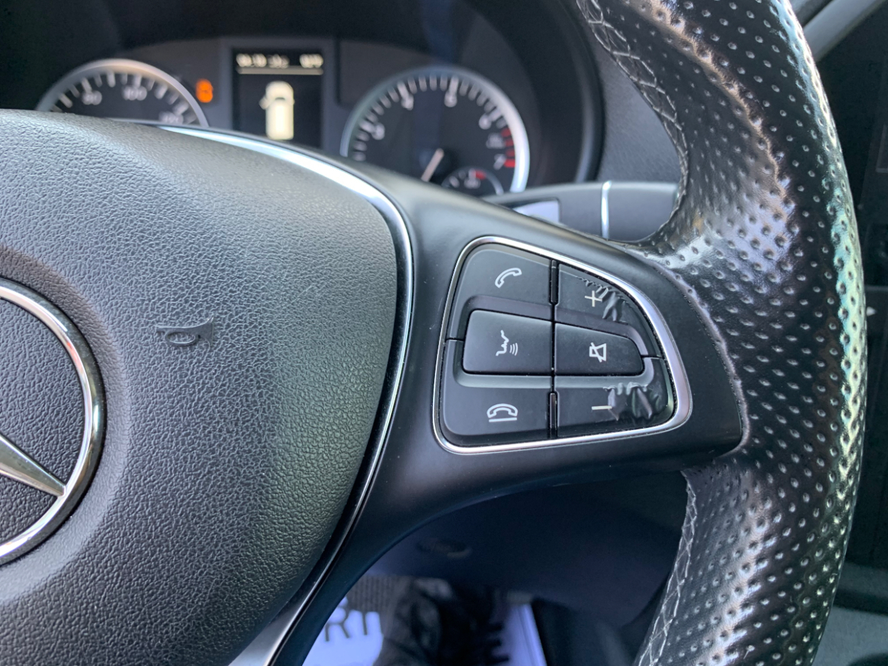 Mercedes-Benz Metris Passenger Van Standard Roof 126" Wheelbase 2019