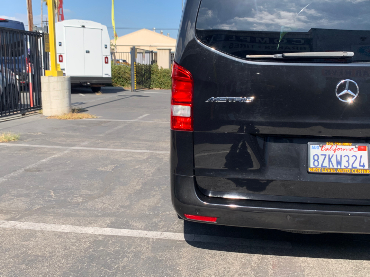 Mercedes-Benz Metris Passenger Van Standard Roof 126" Wheelbase 2019