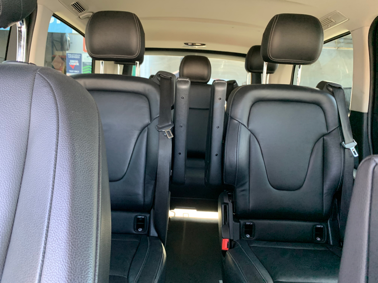 Mercedes-Benz Metris Passenger Van Standard Roof 126" Wheelbase 2019