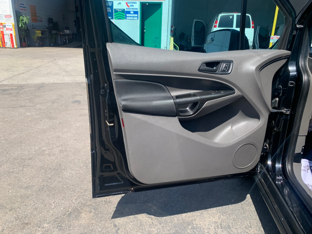Ford Transit Connect Van XL LWB w/Rear Symmetrical Doors 2019