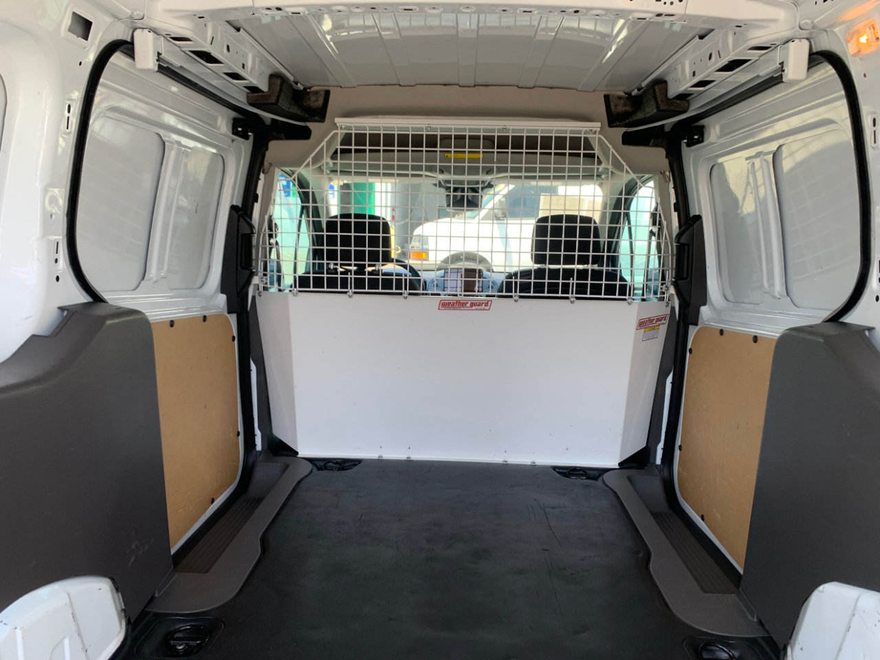 Ford Transit Connect Van XLT LWB w/Rear Symmetrical Doors 2023