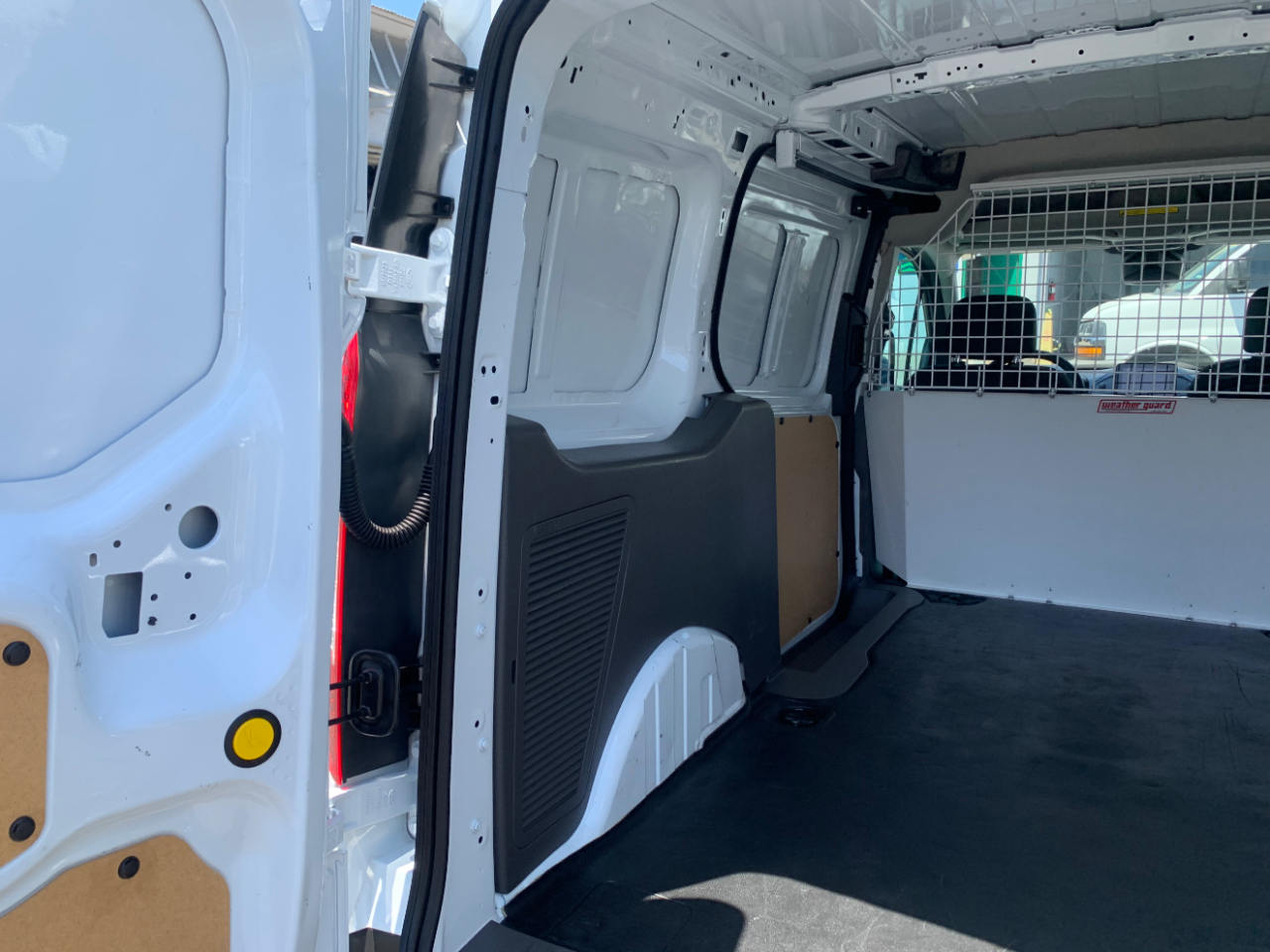Ford Transit Connect Van XLT LWB w/Rear Symmetrical Doors 2023