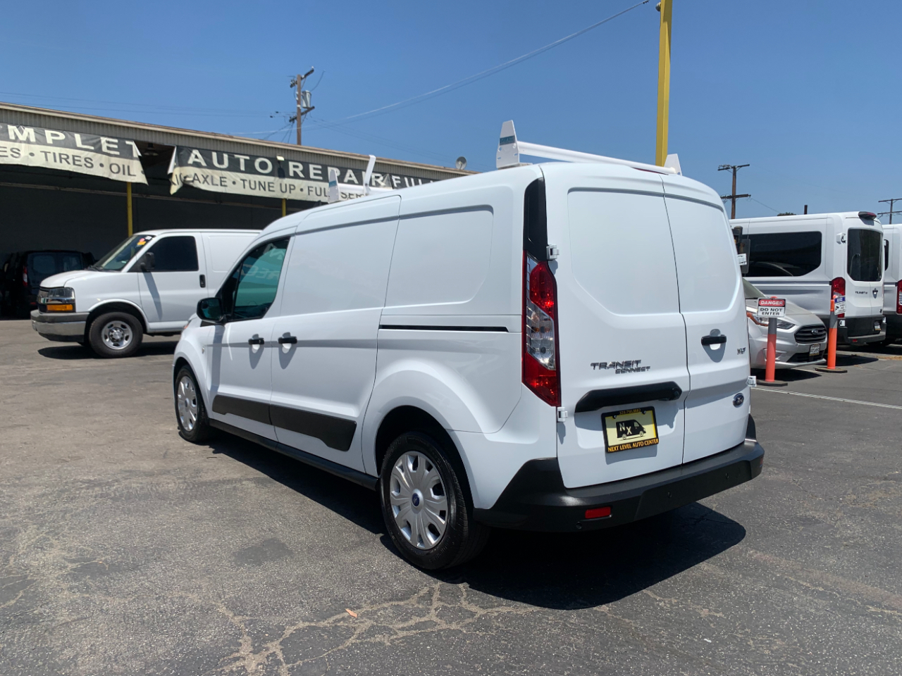 Ford Transit Connect Van XLT LWB w/Rear Symmetrical Doors 2023