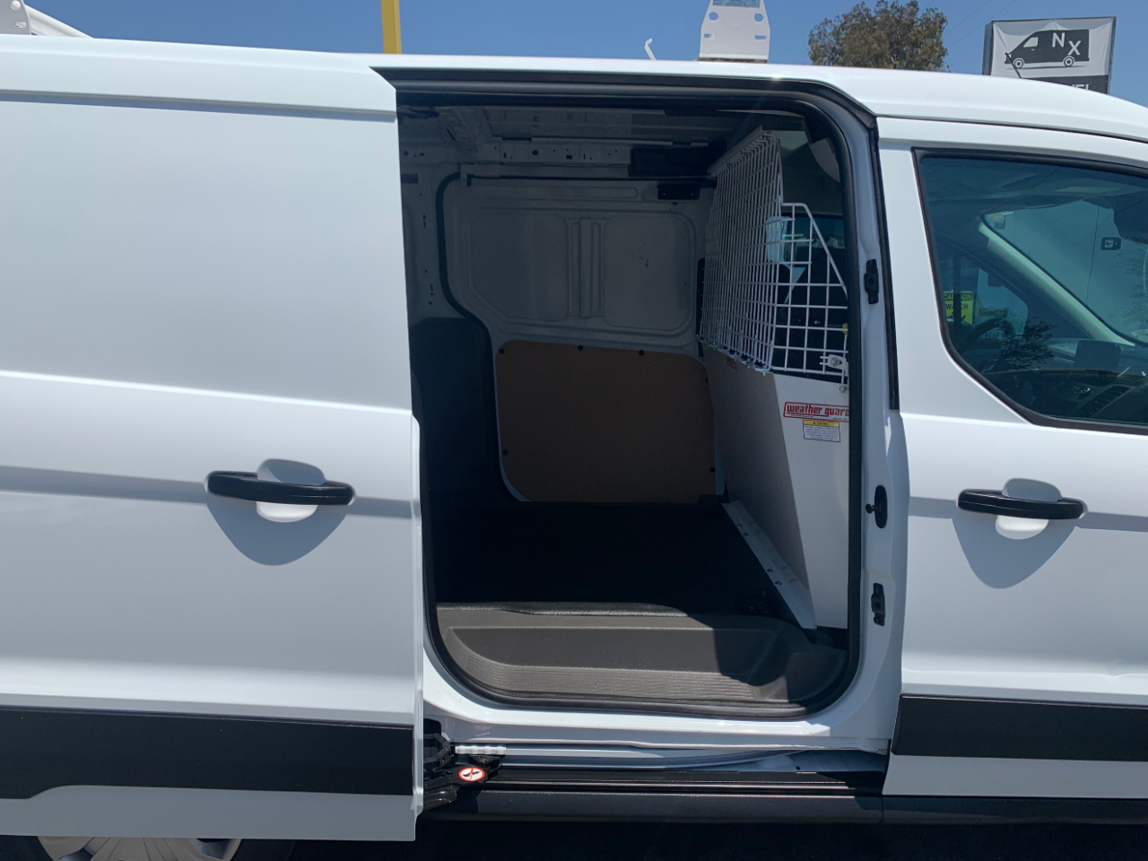 Ford Transit Connect Van XLT LWB w/Rear Symmetrical Doors 2023