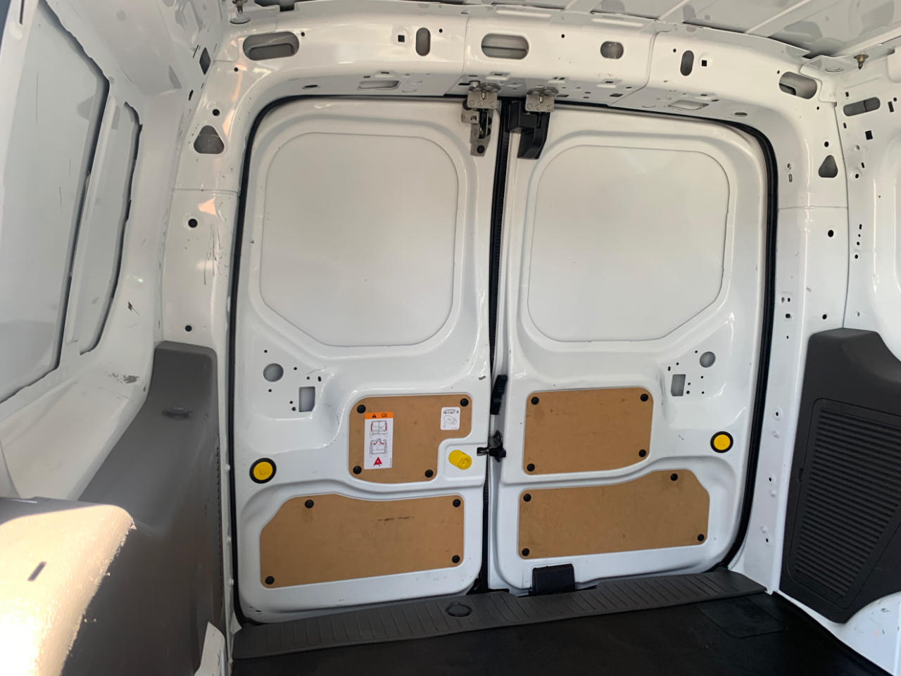 Ford Transit Connect Van XLT LWB w/Rear Symmetrical Doors 2023