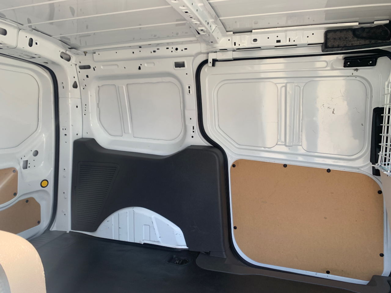Ford Transit Connect Van XLT LWB w/Rear Symmetrical Doors 2023