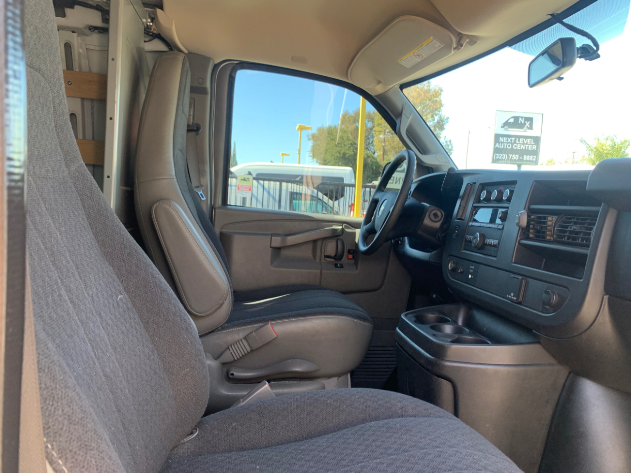 Chevrolet Express Cargo Van RWD 2500 135" 2018