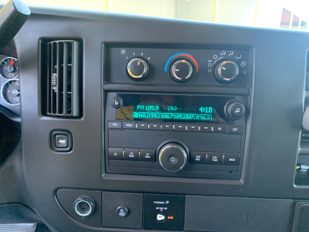 Chevrolet Express Cargo Van RWD 2500 135" 2018