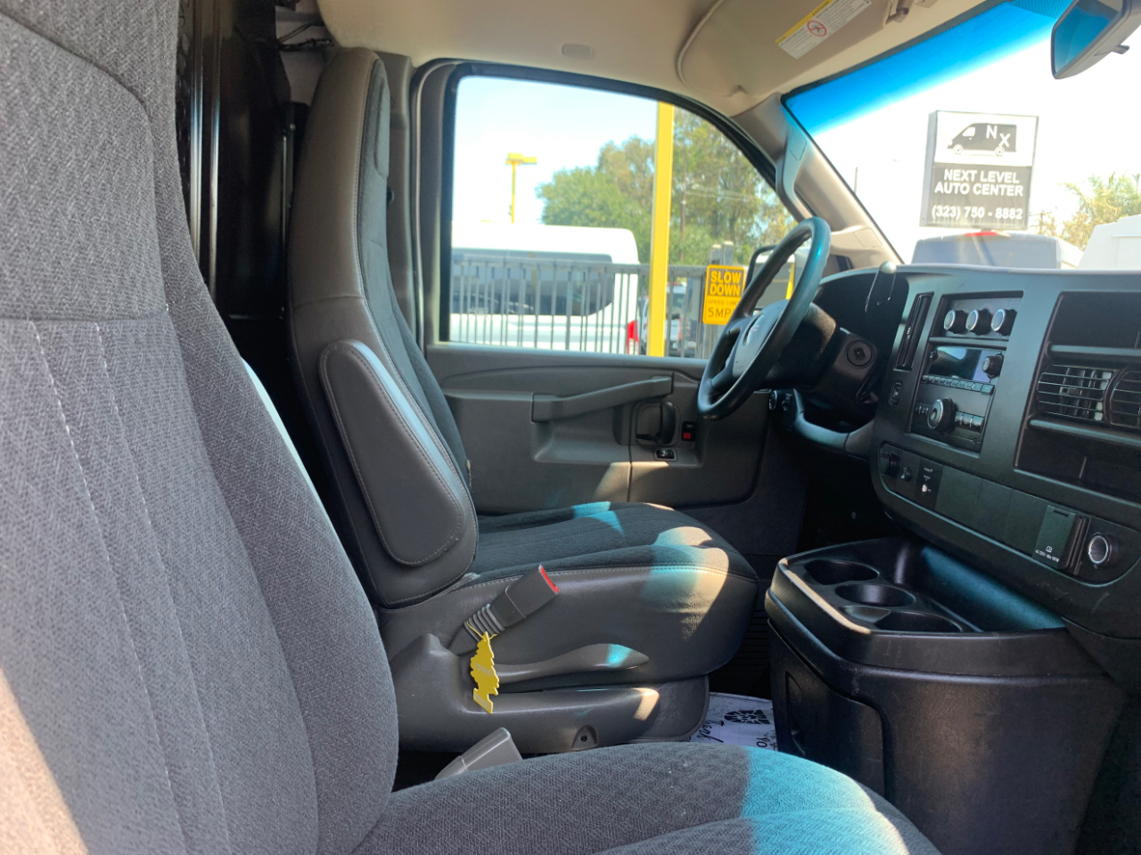 GMC Savana Cargo Van RWD 2500 135" 2019