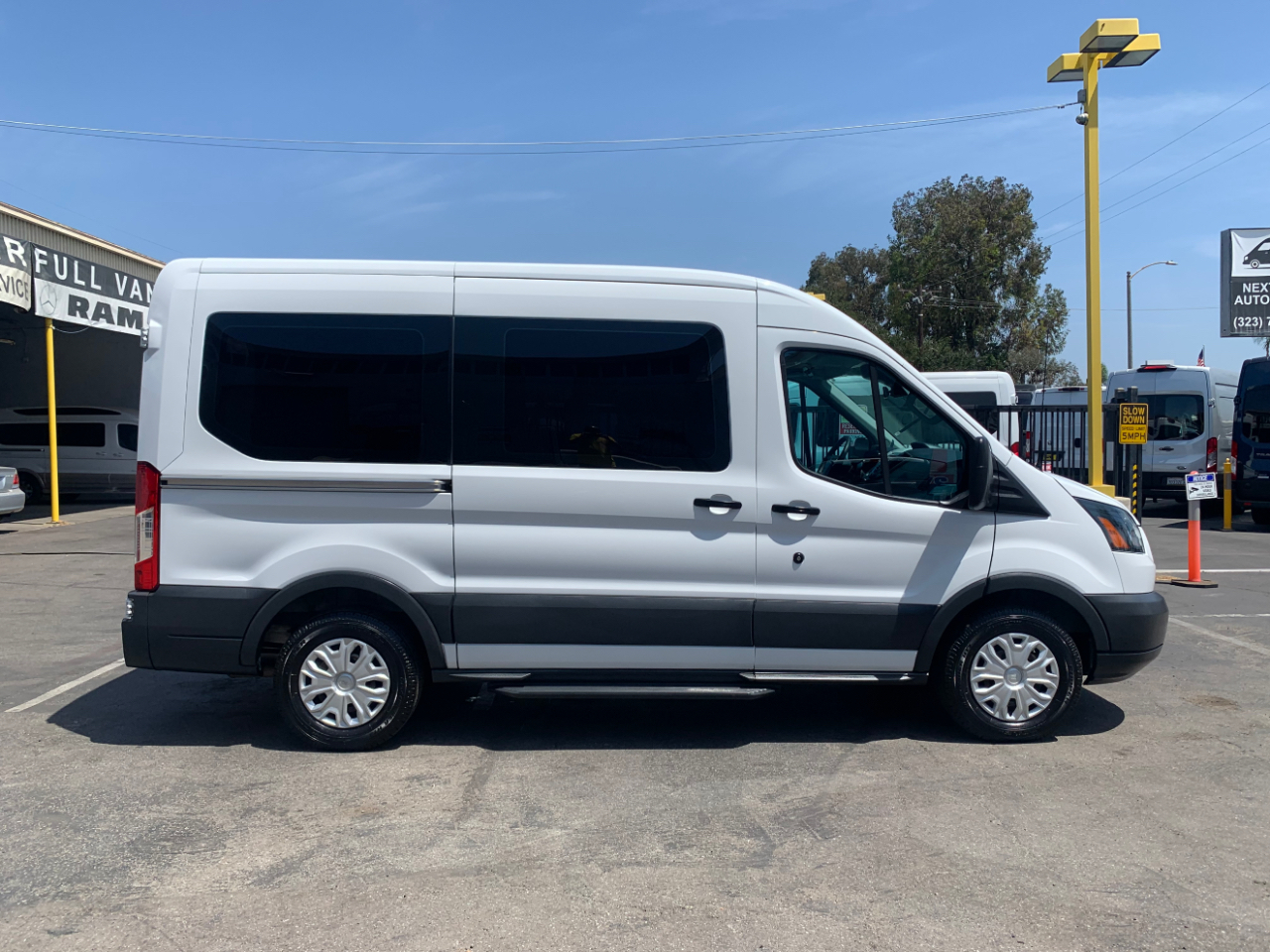 Ford Transit Wagon T-150 130" Med Roof XLT Sliding RH Dr 2015