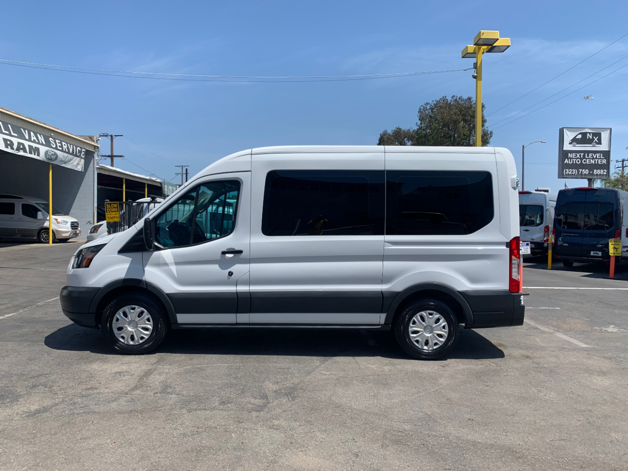Ford Transit Wagon T-150 130" Med Roof XLT Sliding RH Dr 2015