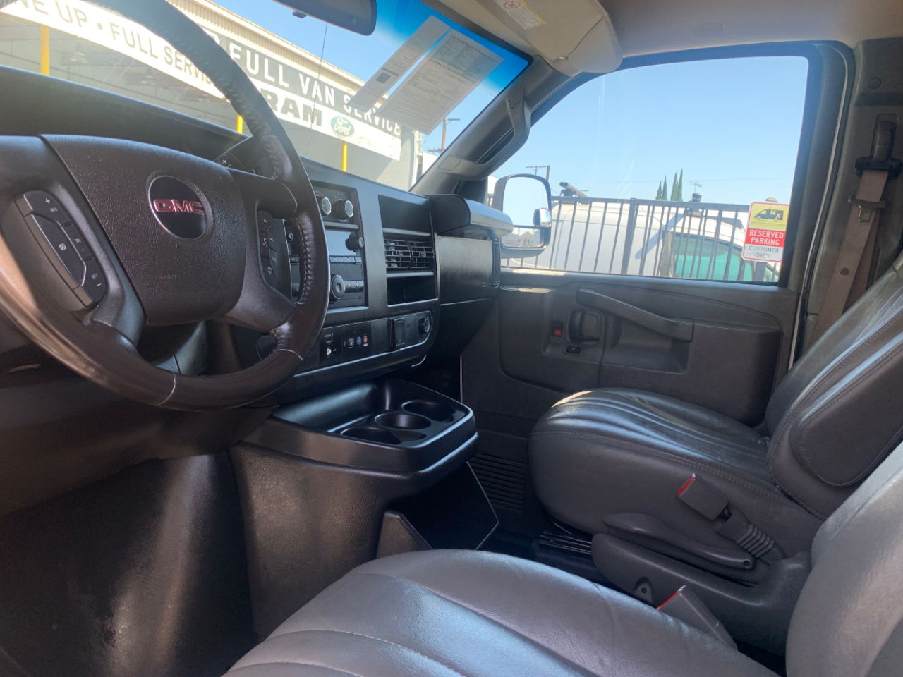 GMC Savana Cargo Van RWD 2500 155" 2023