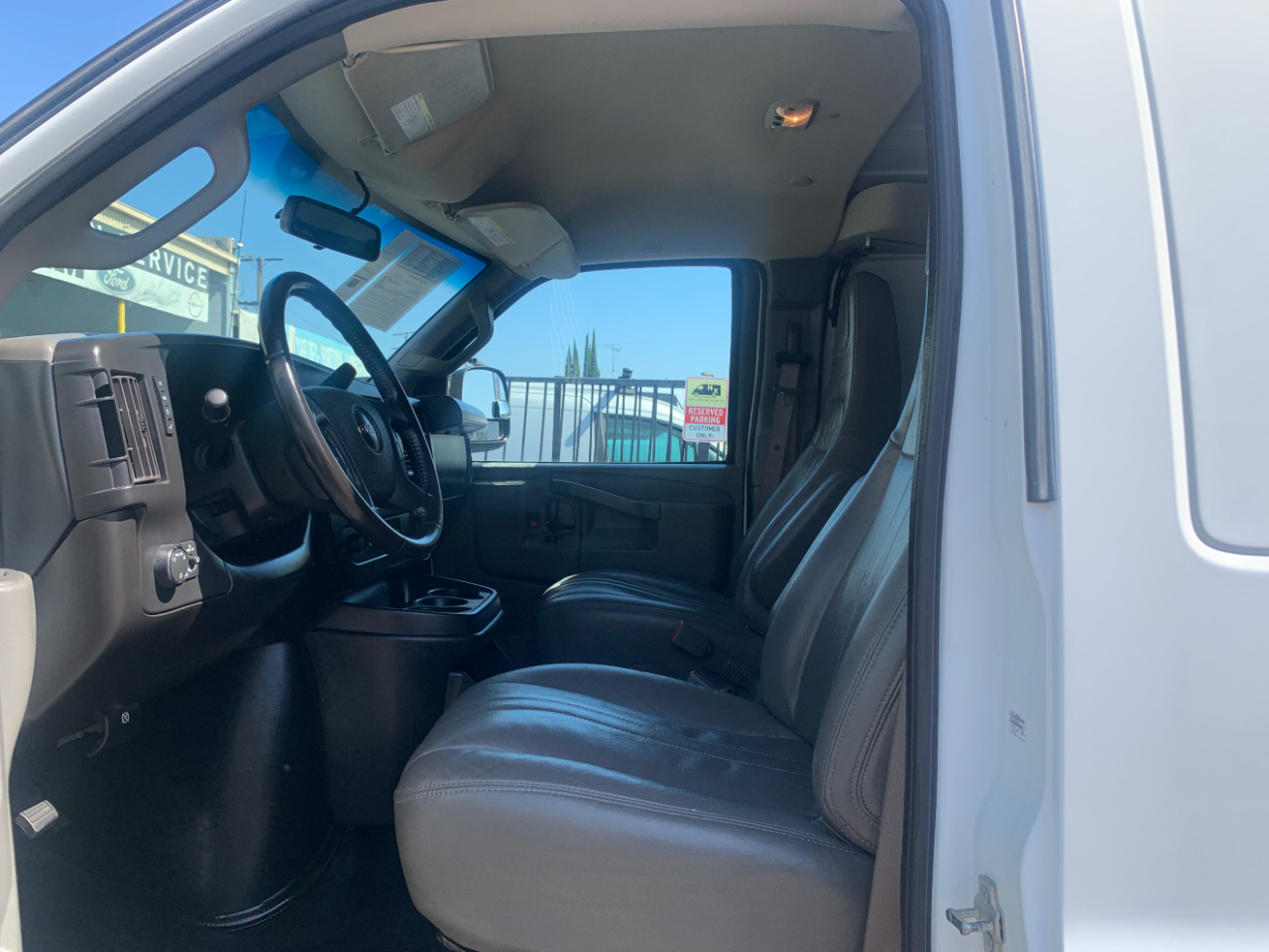 GMC Savana Cargo Van RWD 2500 155" 2023