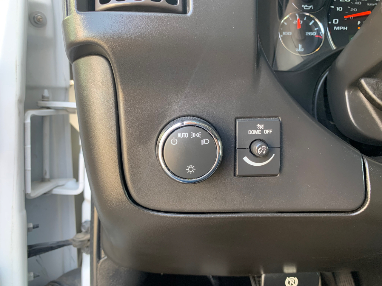 GMC Savana Cargo Van RWD 2500 155" 2023
