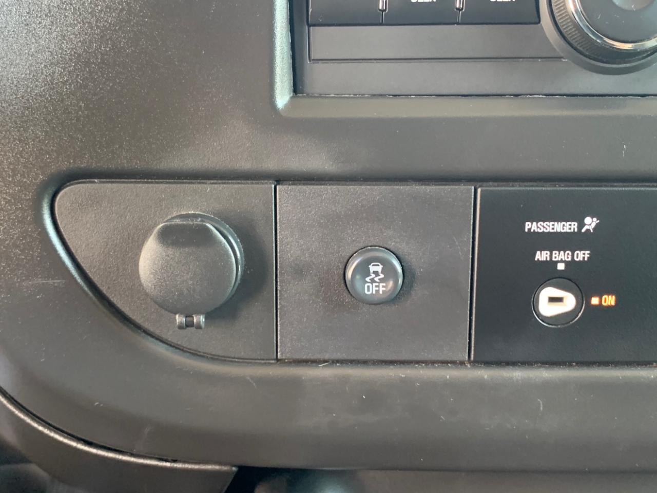 GMC Savana Cargo Van RWD 2500 155" 2023