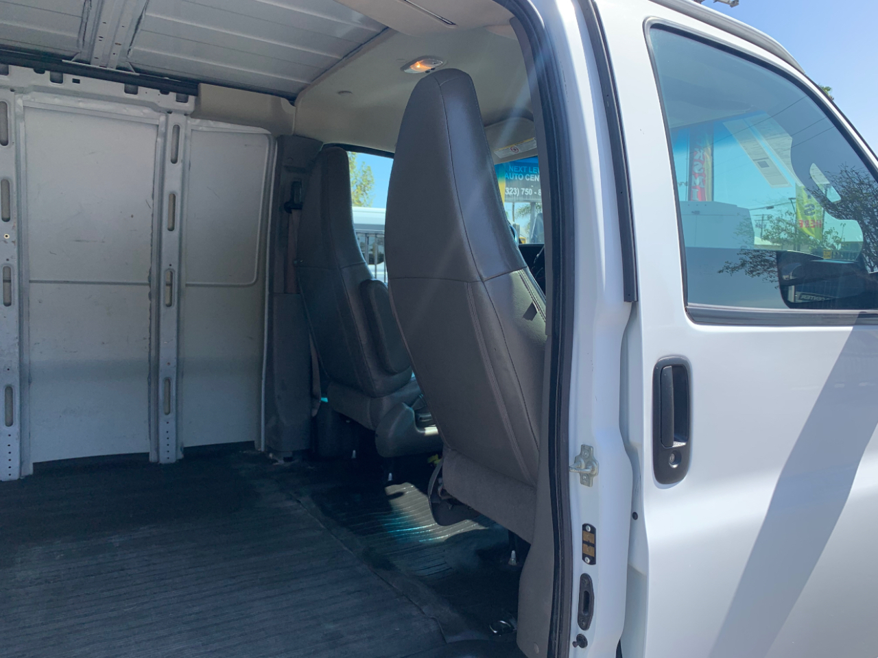 GMC Savana Cargo Van RWD 2500 155" 2023
