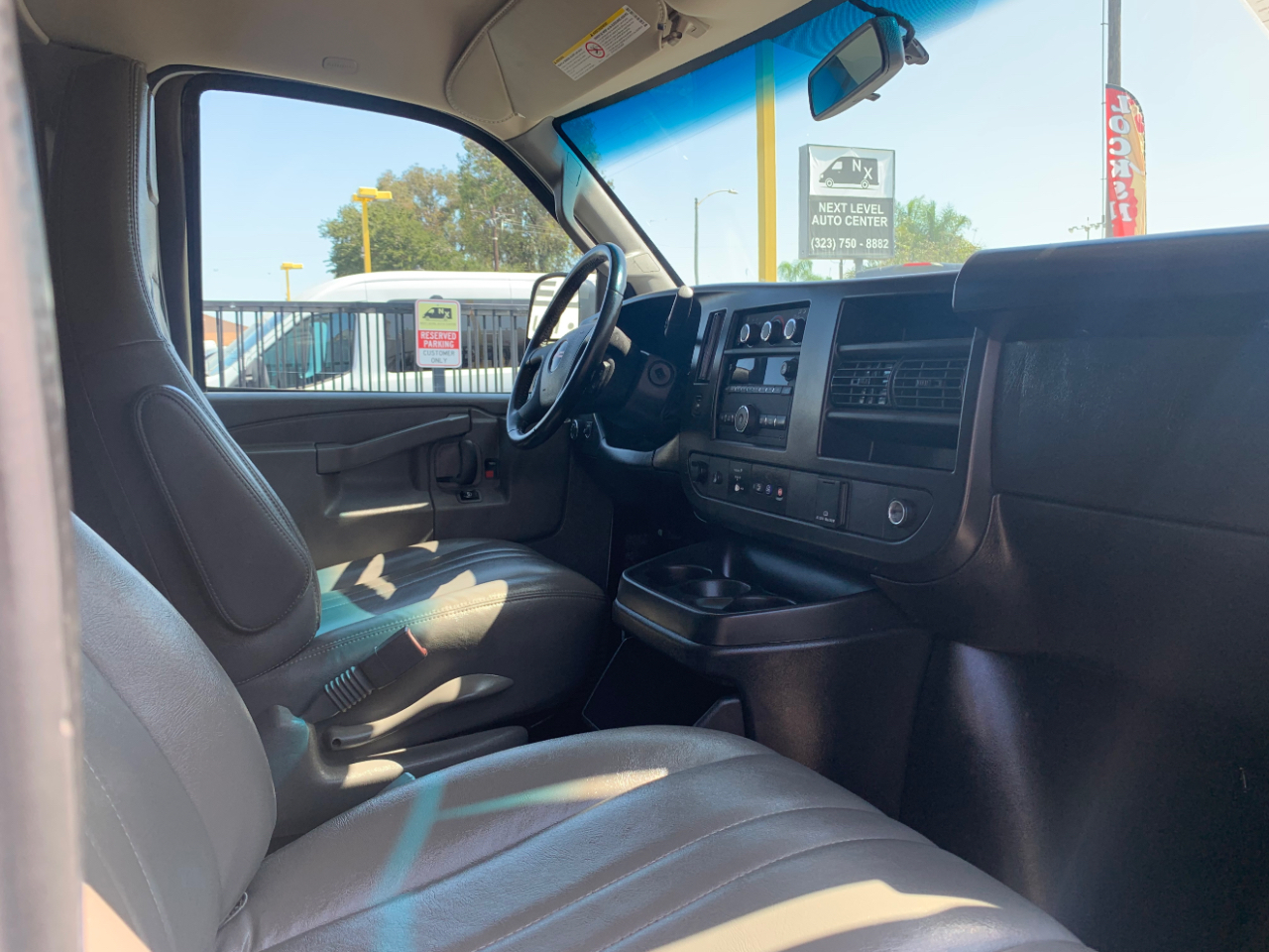 GMC Savana Cargo Van RWD 2500 155" 2023