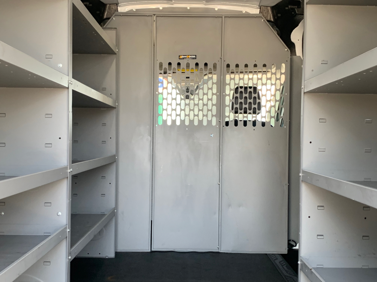 Ford Transit Cargo Van T-250 148" Med Rf 9070 GVWR RWD 2022